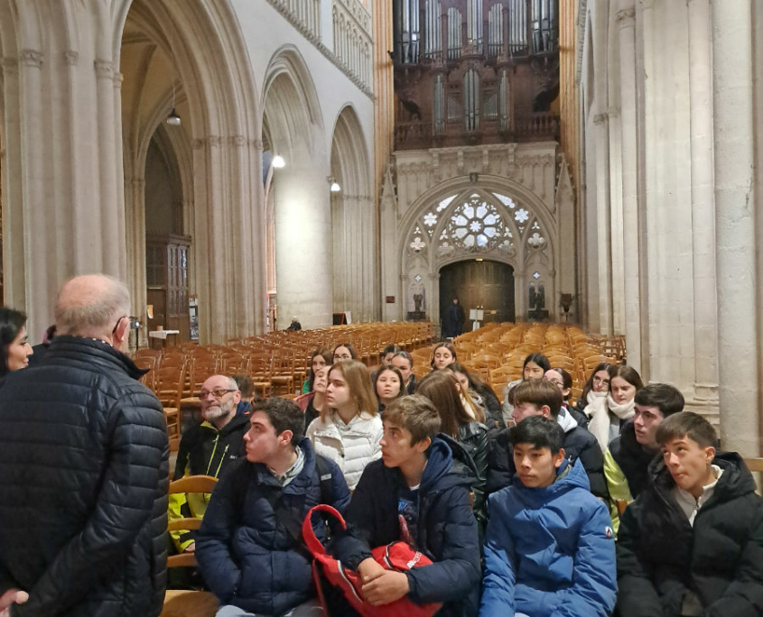 13 Collegiens Andalous Accueillis A Saint Antoine 04